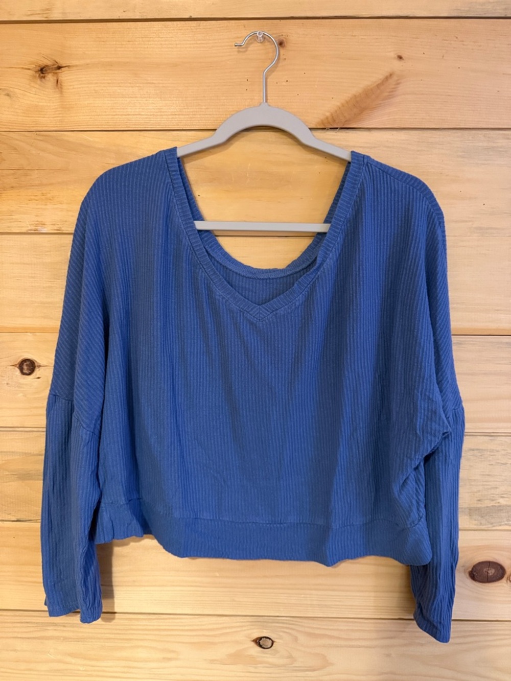 Auden Blue Ribbed V-Neck Boxy Sweatshirt